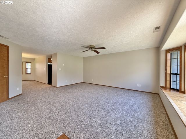 4615 Ne 25TH Ct, Vancouver, WA 98663