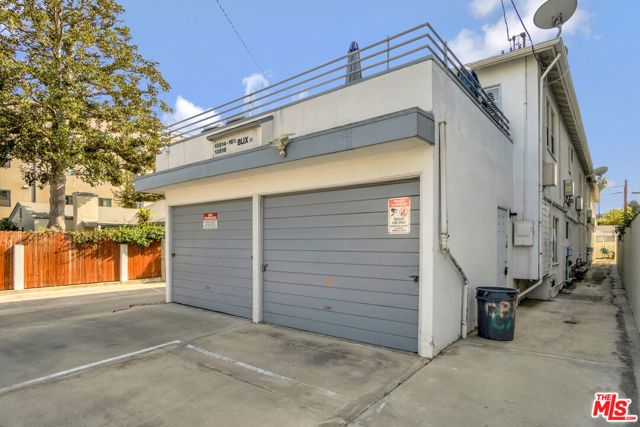 10814 Blix Street, North Hollywood (los Angeles), CA 91602