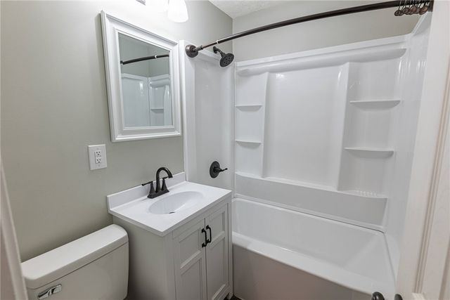 190 Cato Drive, Xenia, OH 45385