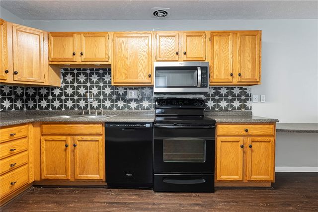 190 Cato Drive, Xenia, OH 45385