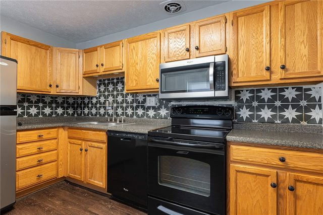 190 Cato Drive, Xenia, OH 45385