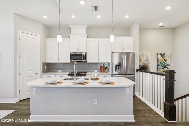 11451 WHITE CAP Court, Jacksonville, FL 32256