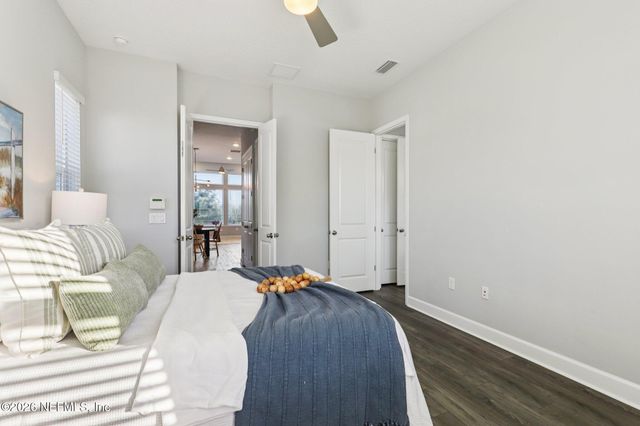 11451 WHITE CAP Court, Jacksonville, FL 32256