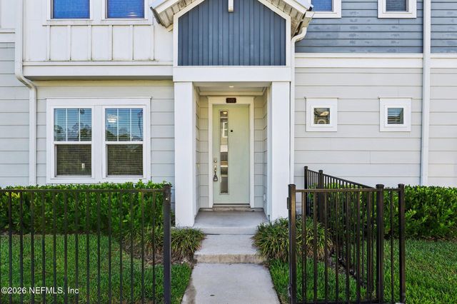 11451 WHITE CAP Court, Jacksonville, FL 32256