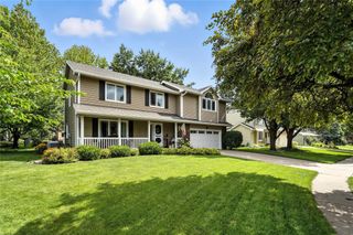 722 SE Richland Court, Ankeny, IA 50021
