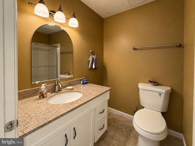 419 STEEPLECHASE CT, Deptford, NJ 08096