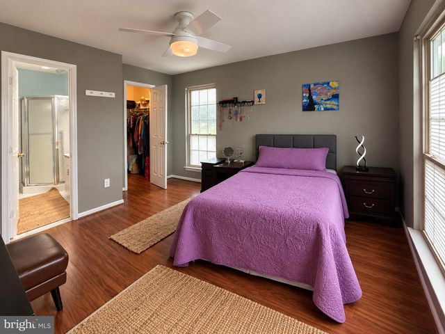 419 STEEPLECHASE CT, Deptford, NJ 08096
