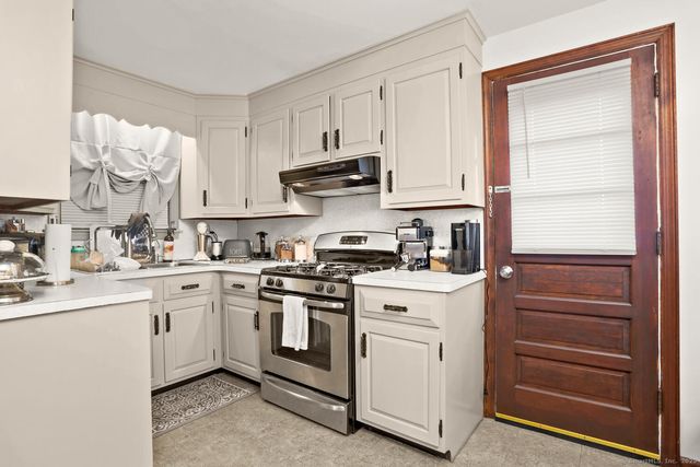 82 Garden Drive 82, Fairfield, CT 06825