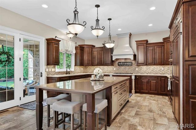 16609 Kolbie Manors Court, Wildwood, MO 63040
