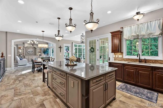 16609 Kolbie Manors Court, Wildwood, MO 63040