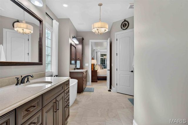 16609 Kolbie Manors Court, Wildwood, MO 63040