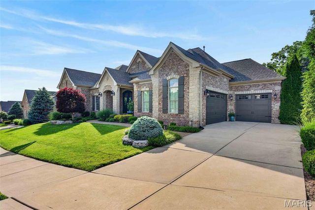 16609 Kolbie Manors Court, Wildwood, MO 63040