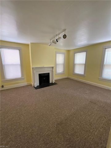 436 Court St Apt 4, Portsmouth, VA 23704