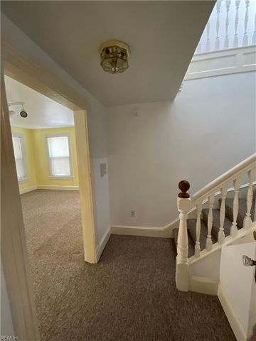 436 Court St Apt 4, Portsmouth, VA 23704
