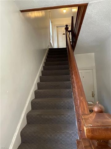 436 Court St Apt 4, Portsmouth, VA 23704