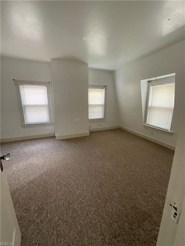 436 Court St Apt 4, Portsmouth, VA 23704