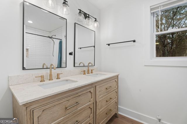 462 Emmett Street, Riverdale, GA 30274