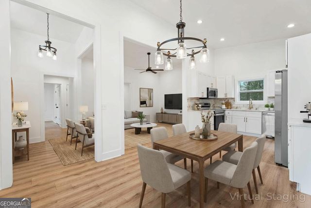 462 Emmett Street, Riverdale, GA 30274