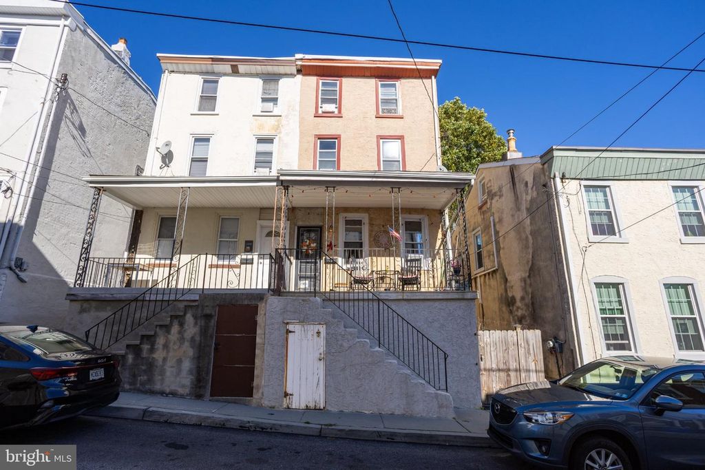 4707 FOWLER ST, PHILADELPHIA, PA 19127 — exterior