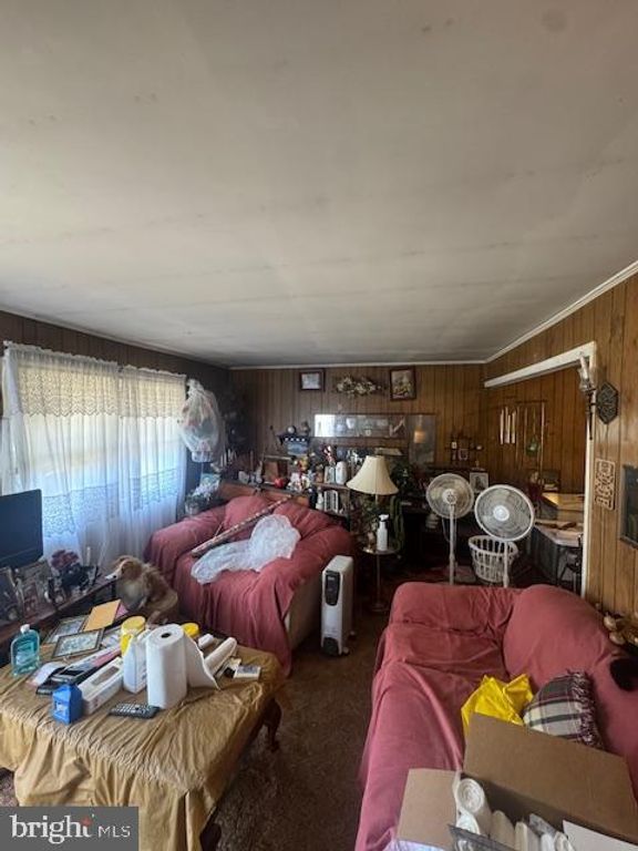 Image 10 of property listing at 115 DOUGLAS DR, Hurlock, MD 21643