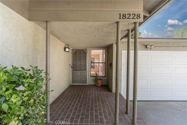 18228 Keswick, Reseda, CA 91335
