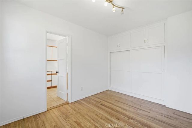 18228 Keswick, Reseda, CA 91335