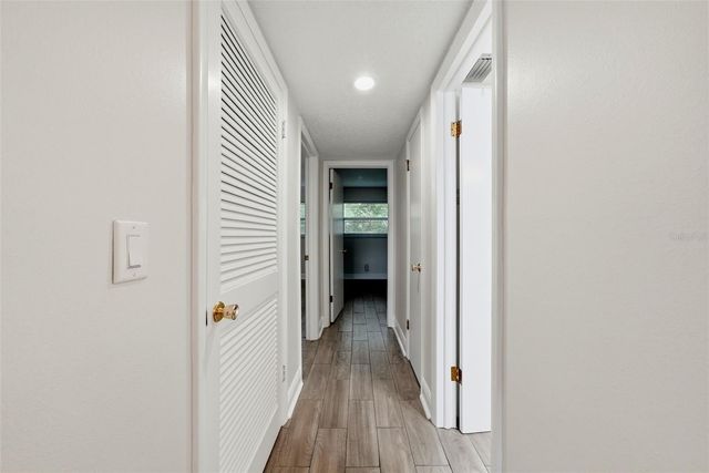 2525 W BAY DRIVE C43, Belleair Bluffs, FL 33770