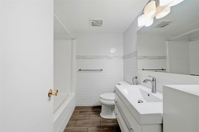2525 W BAY DRIVE C43, Belleair Bluffs, FL 33770