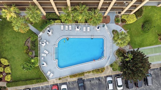 2525 W BAY DRIVE C43, Belleair Bluffs, FL 33770