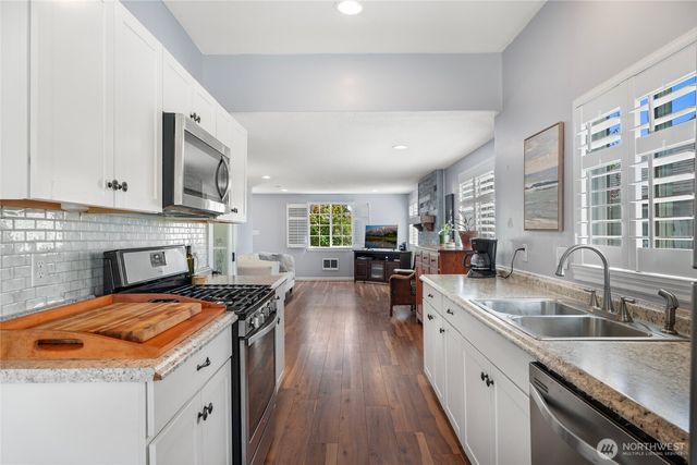 2410 Highland Avenue, Everett, WA 98201