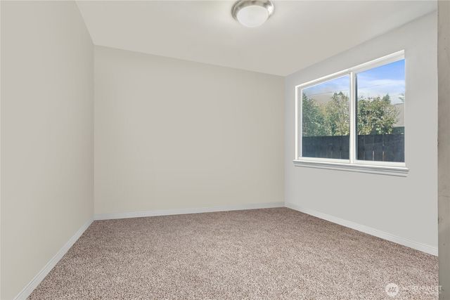 2410 Highland Avenue, Everett, WA 98201
