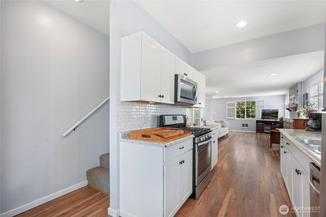 2410 Highland Avenue, Everett, WA 98201
