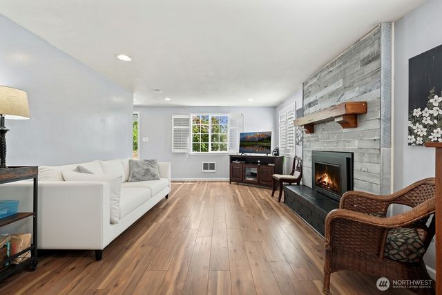 2410 Highland Avenue, Everett, WA 98201