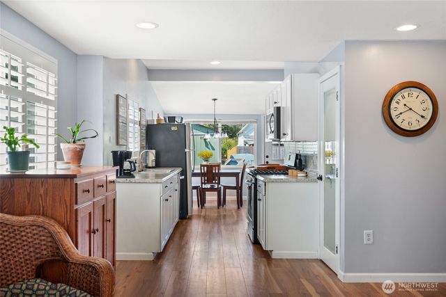 2410 Highland Avenue, Everett, WA 98201