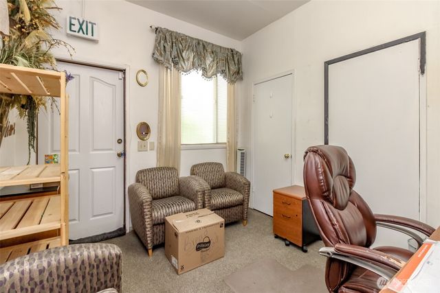 1316 SW Holden Street, Seattle, WA 98106