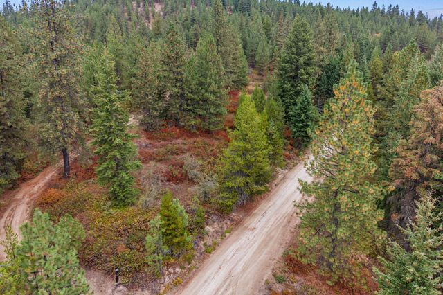 1263 Valley View Dr, Newport, WA 99156