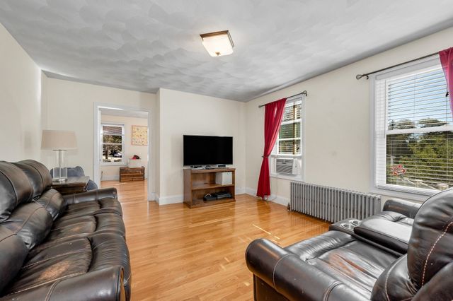 37 Dudley St, North Andover, MA 01845