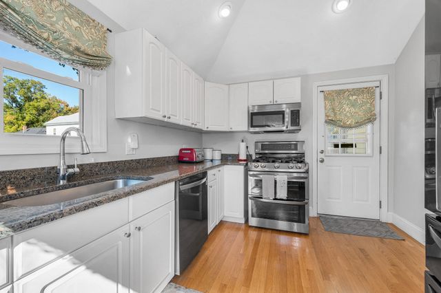 37 Dudley St, North Andover, MA 01845