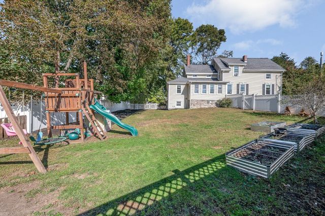 37 Dudley St, North Andover, MA 01845