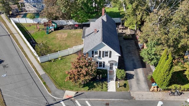 37 Dudley St, North Andover, MA 01845