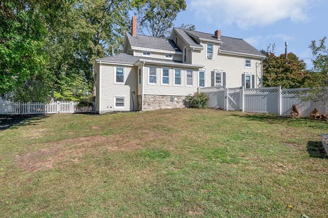 37 Dudley St, North Andover, MA 01845
