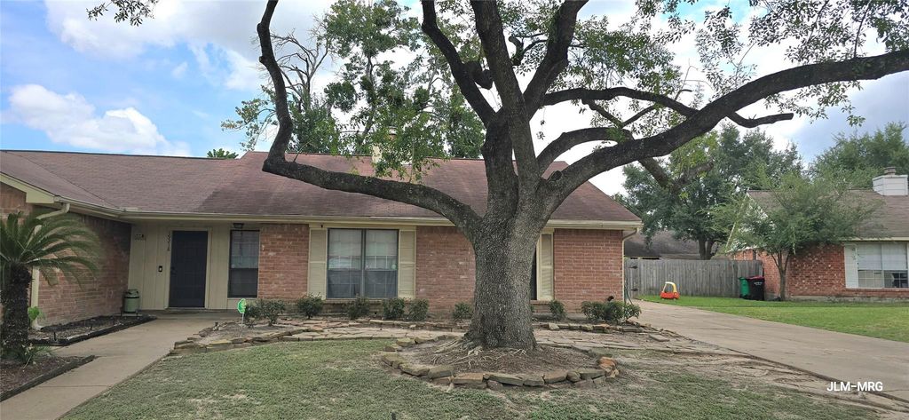 19214 Lazy Valley Drive, Katy, TX 77449