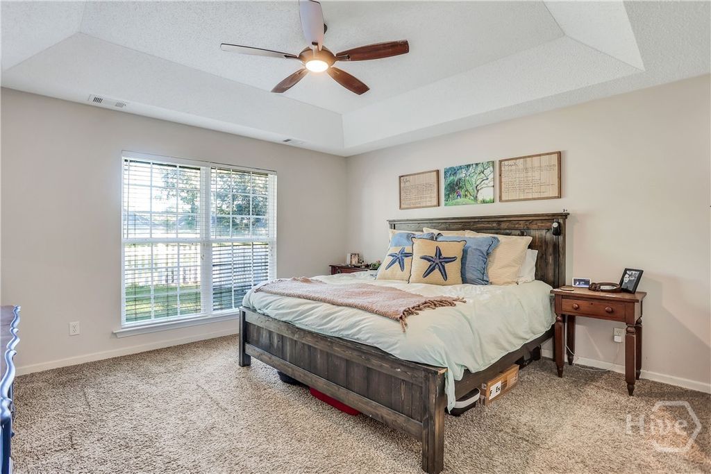 Image 18 of property listing at 15 Heron View Court, Richmond Hill, GA 31324