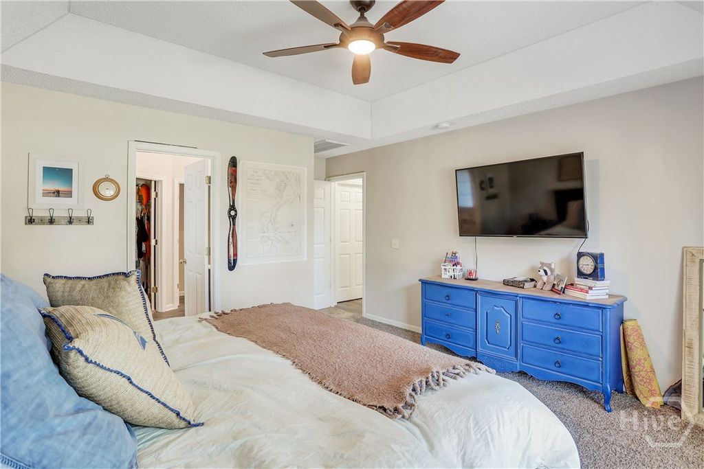 Image 20 of property listing at 15 Heron View Court, Richmond Hill, GA 31324