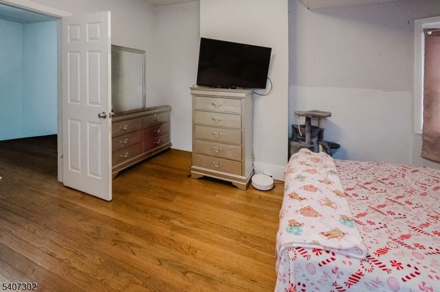 309 Summer Ave, Newark City, NJ 07104