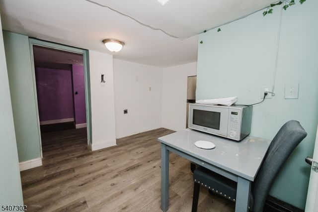 309 Summer Ave, Newark City, NJ 07104