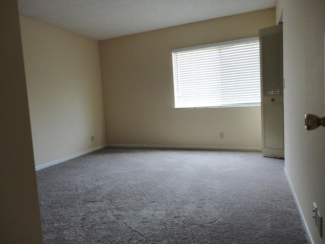 508 Shady Pine Way D1, Greenacres, FL 33415