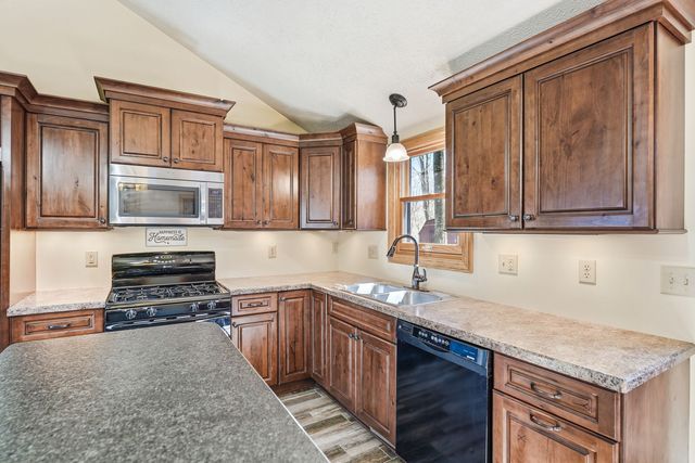 438 Leslie Road ROAD, Middlesex Twp, PA 16059
