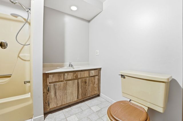 438 Leslie Road ROAD, Middlesex Twp, PA 16059