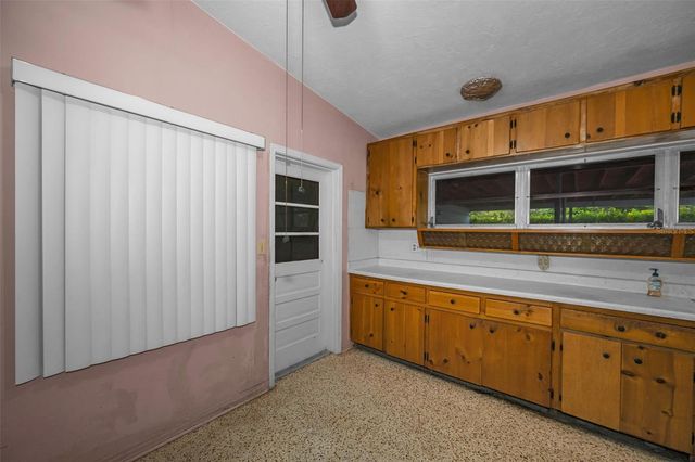 509 BROXBURN AVENUE, Tampa, FL 33617